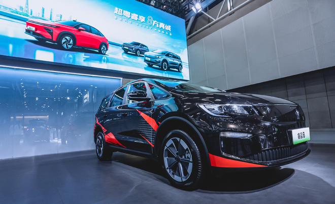 2024廣州車展睿藍(lán)汽車：活出特色用可充可換可升級(jí)應(yīng)對(duì)“卷”(圖7)
