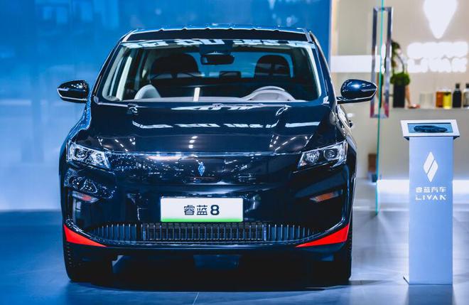 2024廣州車展睿藍(lán)汽車：活出特色用可充可換可升級(jí)應(yīng)對(duì)“卷”(圖2)