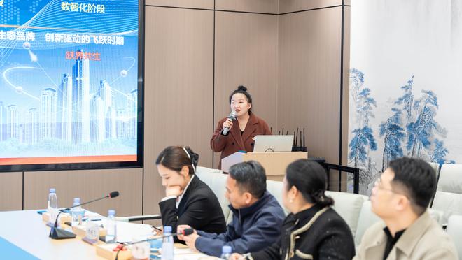 大道同行共創(chuàng)未來：海一云商集團(tuán)2024年媒體交流座談會(huì)圓滿舉行(圖6)