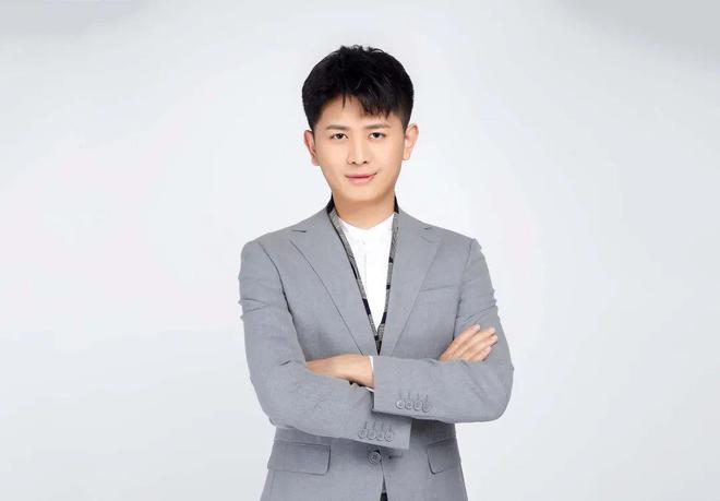 9萬投流換19億曝光：潔柔“霸總”人設的爆火復盤(圖1)